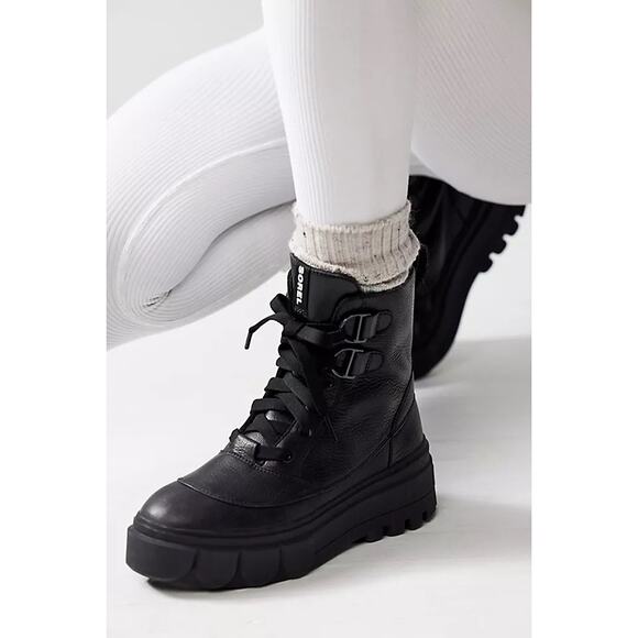 Sorel Women's Caribou X Black Leather Lace Up Boot Waterproof 7.5 - Picture 1 of 12